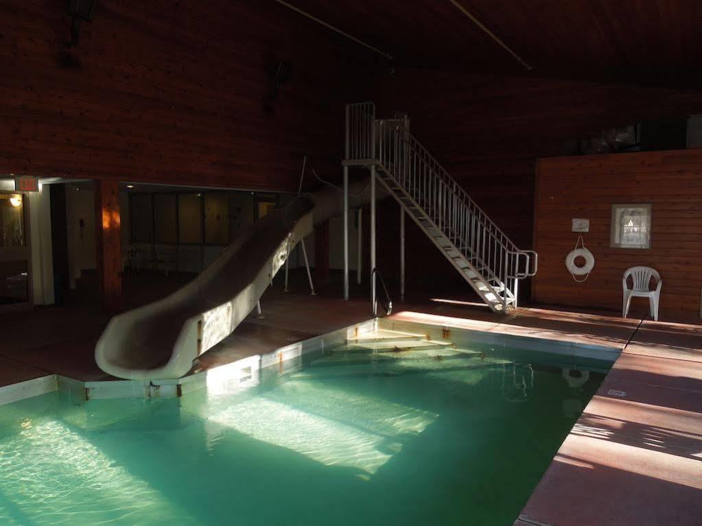 Baymont By Wyndham Essex Burlington Area 호텔 외부 사진
