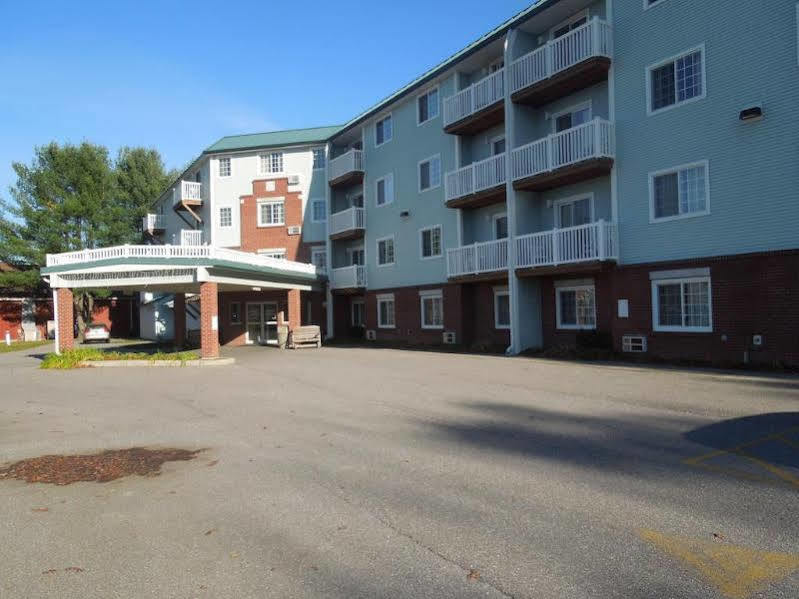 Baymont By Wyndham Essex Burlington Area 호텔 외부 사진