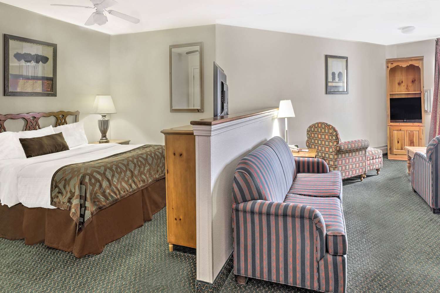 Baymont By Wyndham Essex Burlington Area 호텔 외부 사진